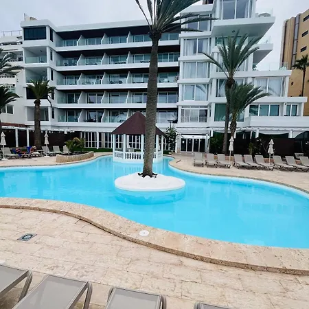 Sunset Ocean View Apartment